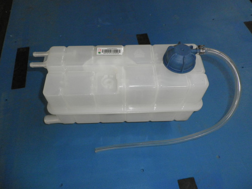 重汽HOWO轻卡膨胀水箱总成